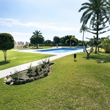 Monko - Amazing Sea Views, Comfortable & Pool O