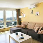 Monko - Amazing Sea Views, Comfortable & Pool O توريمولينوس