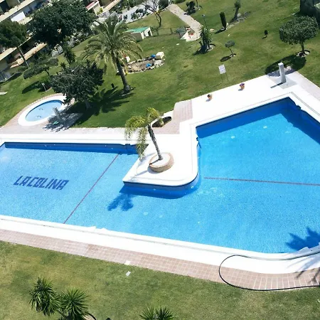 Apartment Monko - Amazing Sea Views, Comfortable & Pool O