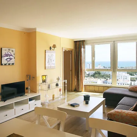 Monko - Amazing Sea Views, Comfortable & Pool O
